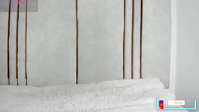 Lilith dry online show from 7, 10, 2025