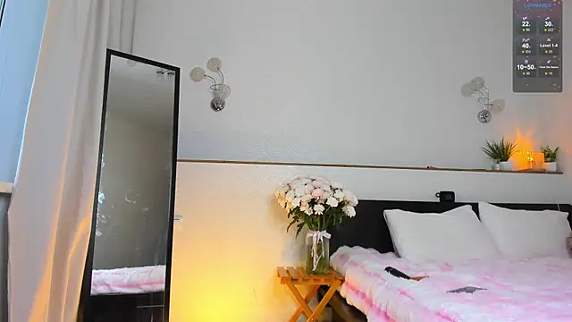 Snapshot of charlottacardi chatting on 27, 10, 2025 charlottacardi online show from 27, 10, 2025