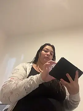 Snapshot of sarahreyess_11 chatting on 25, 3, 2026 sarahreyess 11 online show from 25, 3, 2026