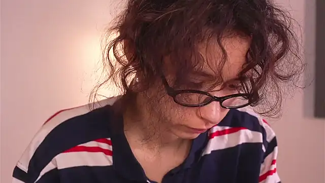 MimiLicks online show from 26, 11, 2025