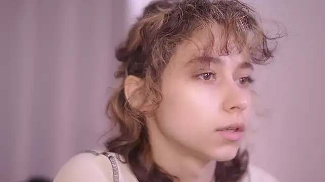 MimiLicks online show from 6, 10, 2025