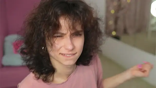 MimiLicks online show from 29, 11, 2025