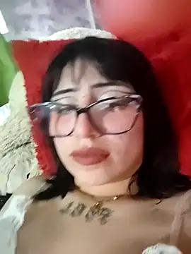 Kitty Melodi online show from 18, 9, 2025