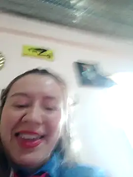 Hannah-colx online show from 5, 1, 2026