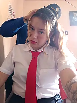 Hannah-colx online show from 2, 4, 2026