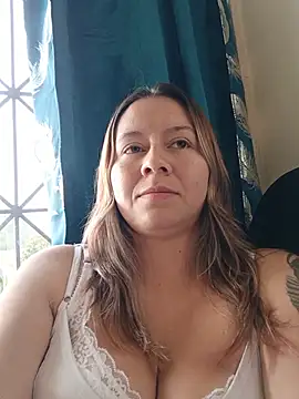 Snapshot of Hannah-colx chatting on 11, 7, 2026 Hannah-colx online show from 11, 7, 2026