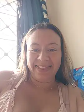 Snapshot of Hannah-colx chatting on 4, 7, 2026 Hannah-colx online show from 4, 7, 2026