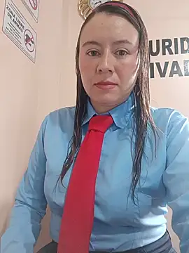 Hannah-colx online show from 22, 5, 2026