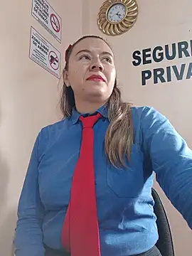 Snapshot of Hannah-colx chatting on 9, 6, 2026 Hannah-colx online show from 9, 6, 2026