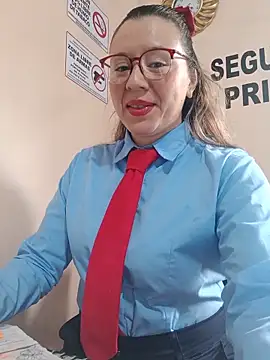 Snapshot of Hannah-colx chatting on 5, 6, 2026 Hannah-colx online show from 5, 6, 2026