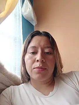 Snapshot of Hannah-colx chatting on 19, 7, 2026 Hannah-colx online show from 19, 7, 2026