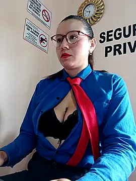 Hannah-colx online show from 9, 10, 2025