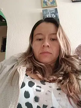Snapshot of Hannah-colx chatting on 18, 7, 2026 Hannah-colx online show from 18, 7, 2026