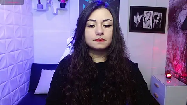 Eva Roussell online show from 31, 10, 2025