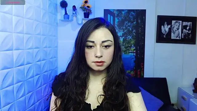 Eva Roussell online show from 1, 12, 2025