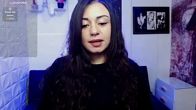 Eva Roussell online show from 24, 10, 2025