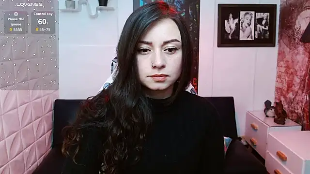 Eva Roussell online show from 3, 2, 2026