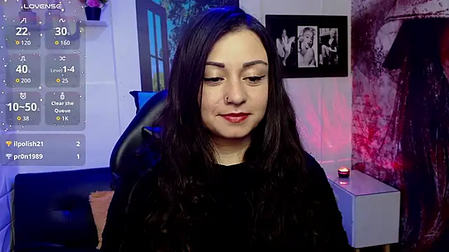 Eva Roussell online show from 14, 10, 2025