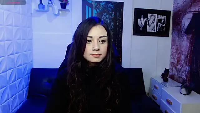 Eva Roussell online show from 21, 11, 2025