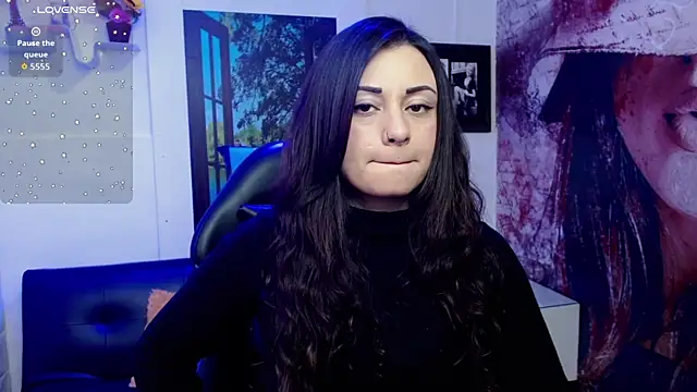 Eva Roussell online show from 27, 9, 2025