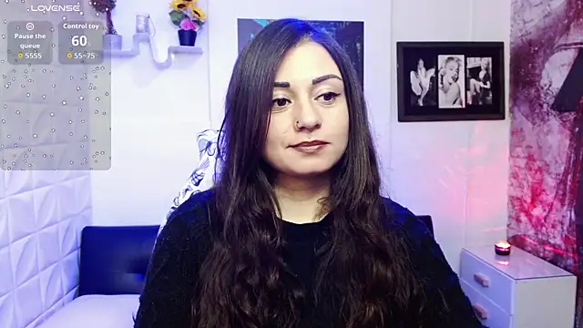 Eva Roussell online show from 21, 10, 2025