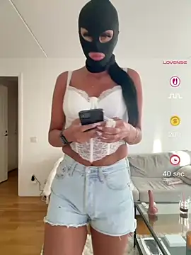 swedishbaddie online show from 13, 6, 2026
