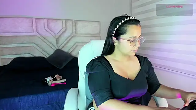  adahara queen online show from 14, 10, 2025