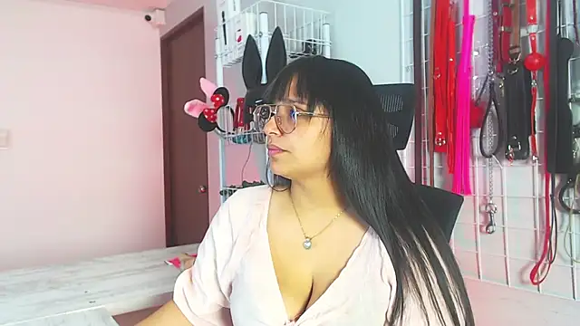  adahara queen online show from 26, 11, 2025