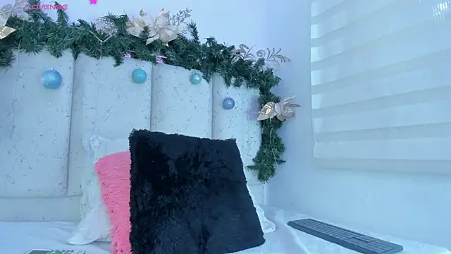 violeta olsen online show from 18, 12, 2025