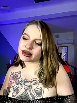 Mia Kamp online show from 19, 10, 2025