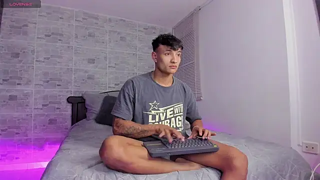 DavisFirb online show from 3, 11, 2025