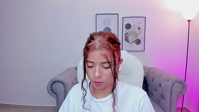 issi loren online show from 27, 10, 2025