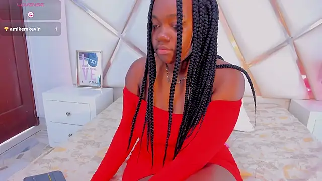 SulyClarck online show from 25, 9, 2025