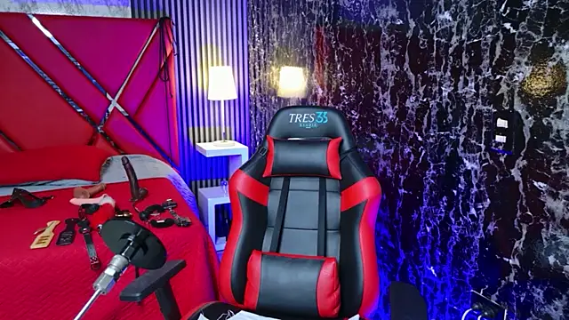 Violet sl4ve online show from 7, 4, 2026