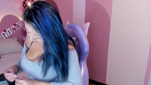 Snapshot of ValeryBoobs1 chatting on 22, 2, 2026 ValeryBoobs1 online show from 22, 2, 2026