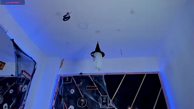 SusanaHenao online show from 22, 10, 2025