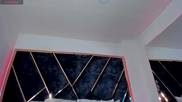 SusanaHenao online show from 25, 11, 2025