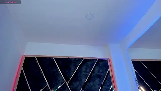 SusanaHenao online show from 6, 11, 2025