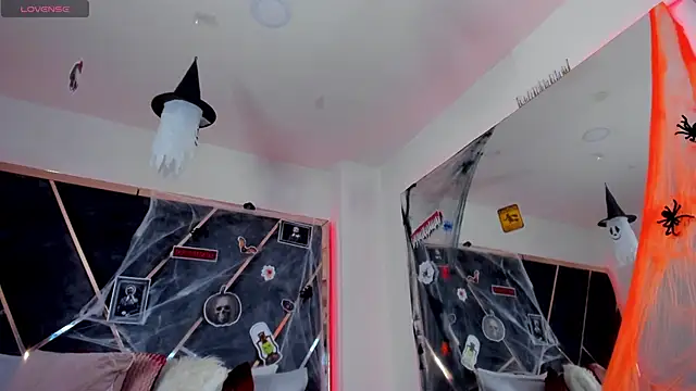 SusanaHenao online show from 21, 10, 2025