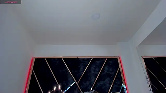 SusanaHenao online show from 21, 9, 2025