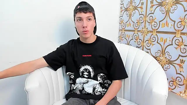 LittleDanny  online show from 5, 1, 2026