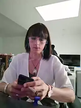 Snapshot of jenny5962 chatting on 2, 6, 2026 jenny5962 online show from 2, 6, 2026