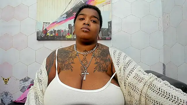 Anaa Fuentess online show from 25, 6, 2026