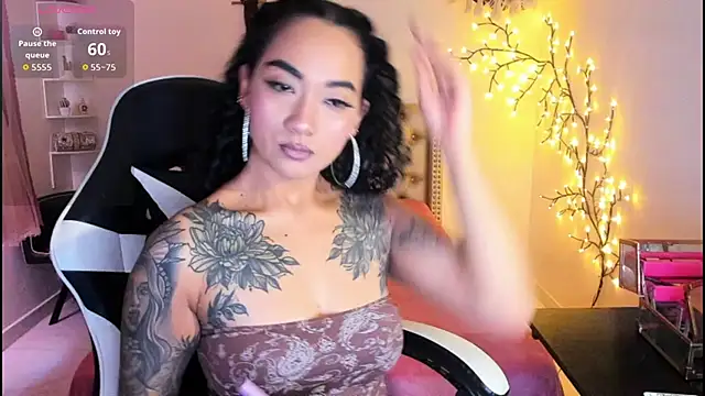 LenaStylesOA online show from 10, 9, 2025