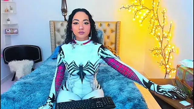 LenaStylesOA online show from 10, 10, 2025