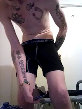 jizzyglizzy92 online show from 24, 3, 2026