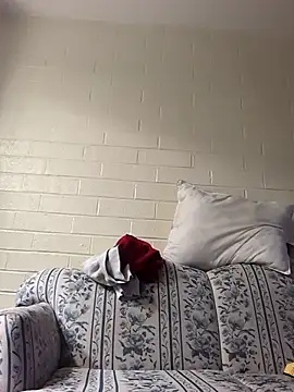 jizzyglizzy92 online show from 6, 4, 2026