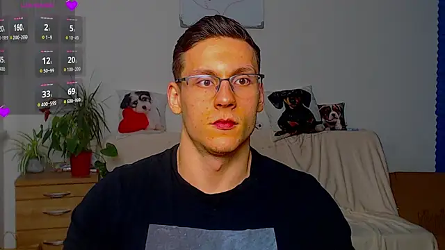 ZeinMiracles online show from 4, 4, 2026