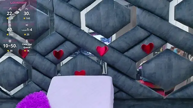 Natasha-Adams online show from 8, 10, 2025