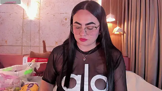 sofiiacarson online show from 2, 6, 2026